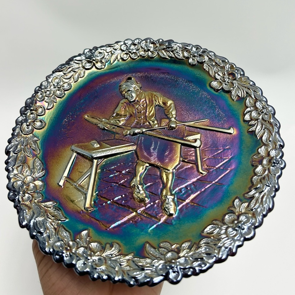 Fenton - Vintage (1970s) Carnival Art Glass Plate. NOT FOR FOOD USE!!! - Picture 10 of 17